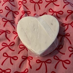 Heart-Shaped White Marble coasters set of 4